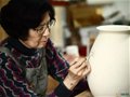 中国工艺美术大师嵇锡贵和她的国宴瓷